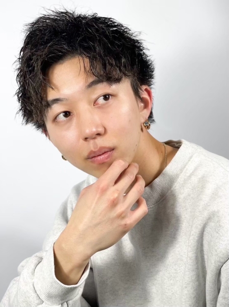 おでこが広い・M字ハゲの対処法。広く見せないコツ