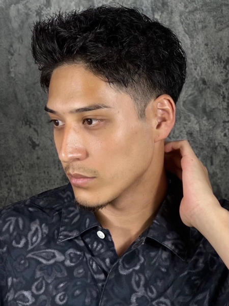 ツーブロックショート