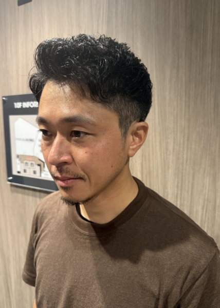 アップバングショート