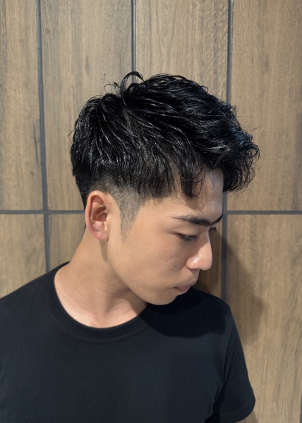 アップバングショート