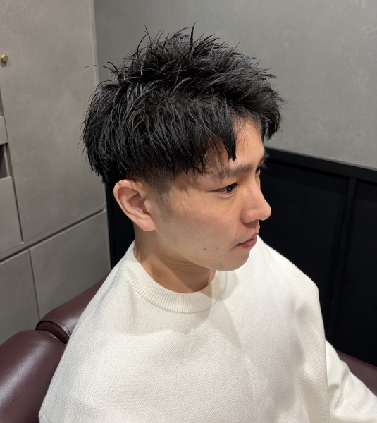 アップバングショート