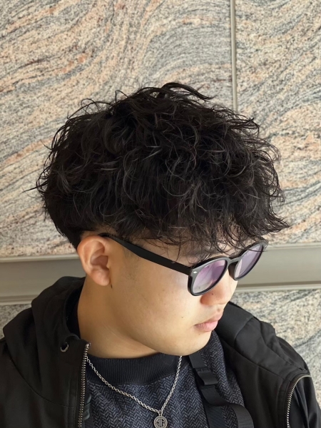 シャドウパーマ