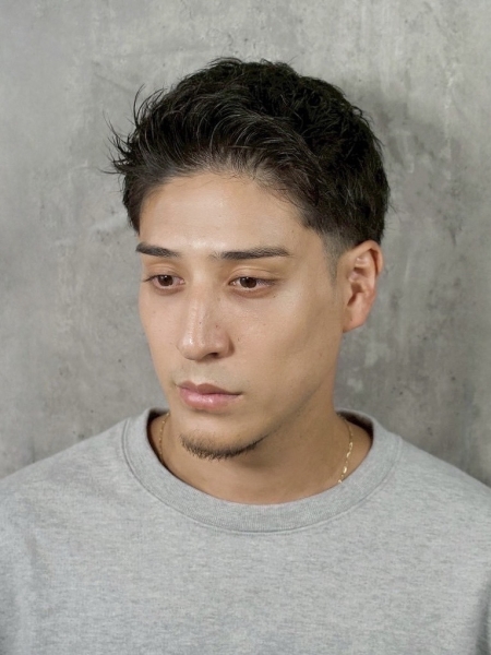 メンズ/バーバー/フェード/パーマ/シェービング/ブリーチ/理容室