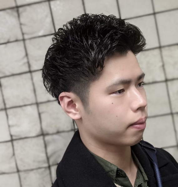 アップバングショート