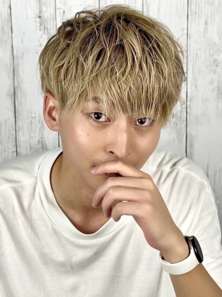 夏/爽やか/ハイトーン/ベージュ/ツーブロック/無造作/マッシュ