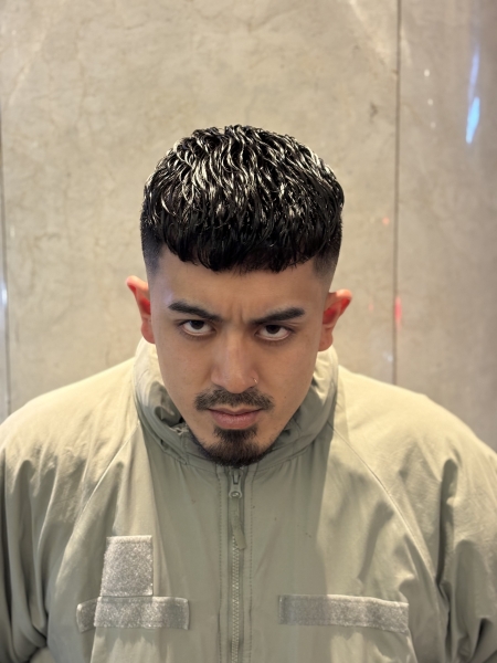 クロップ×濡れパン