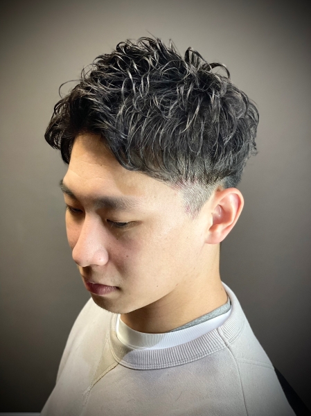 アイロンパーマメンズショート