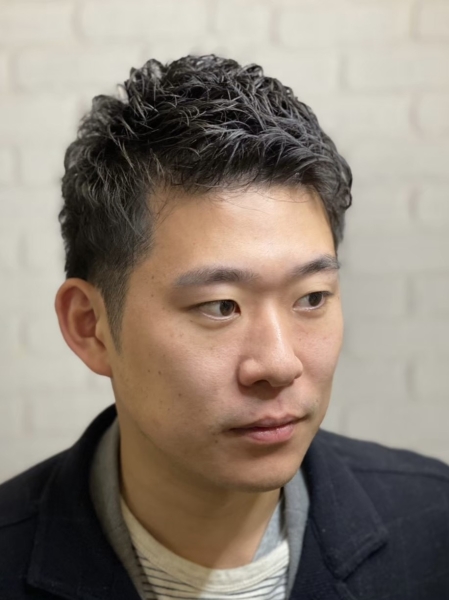 ビジネスショート 理容室/シェービング/難波