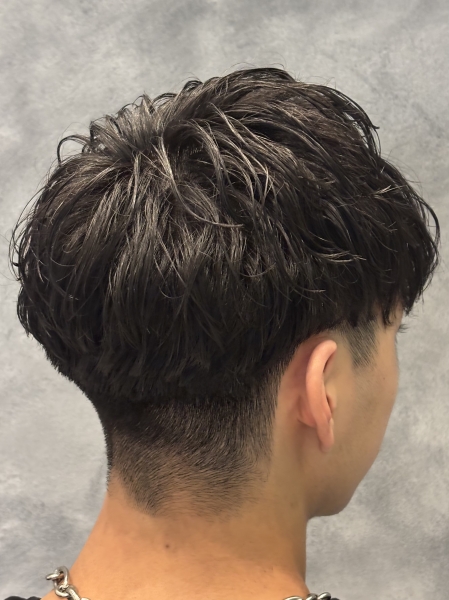 シャドウパーマ