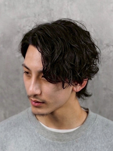 かきあげ/スパイラル/ウルフ〈理容室〉