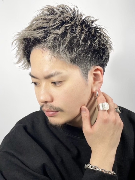 アップバングショート