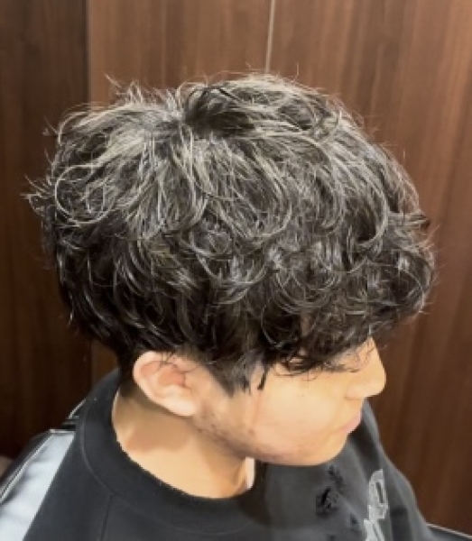 シャドウパーマ