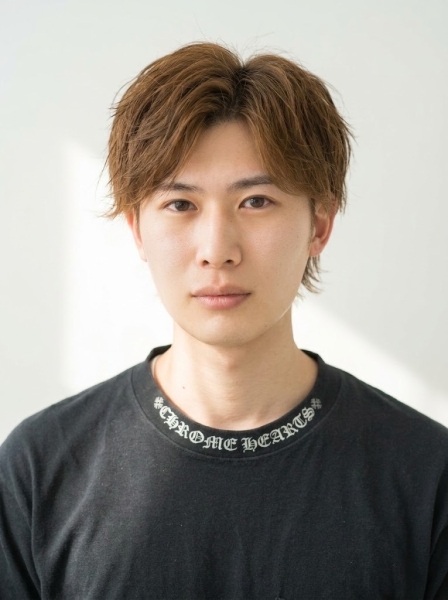 センターパートウルフ