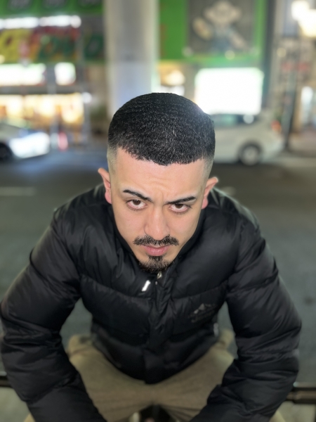 パンチパーマ×スキンフェード