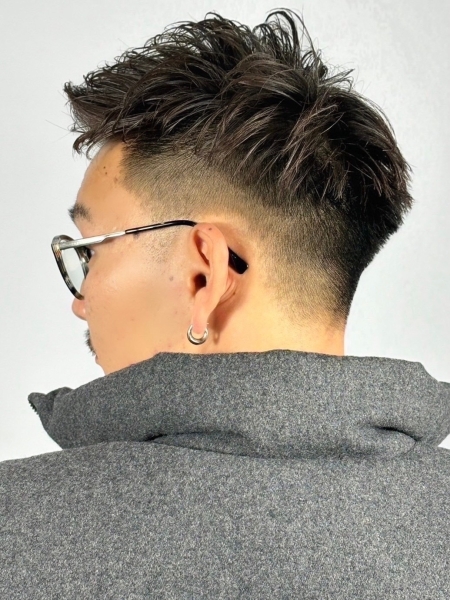 アップバング×フェードスタイル