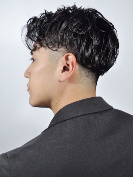 ツーブロックスキンフェード