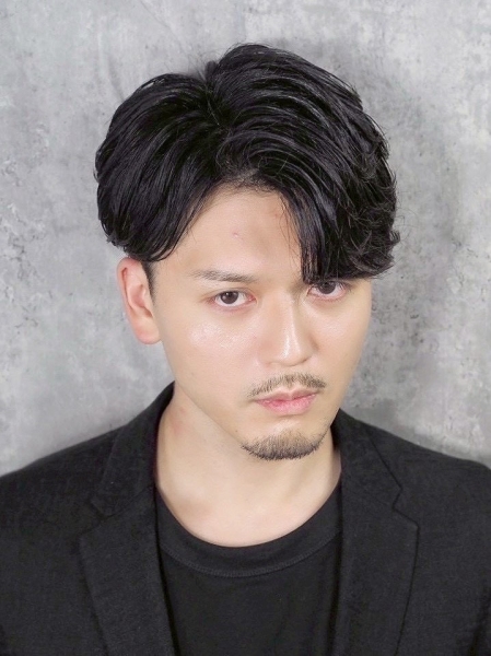 清潔感×色気を両立する王道ビジネスパーマ