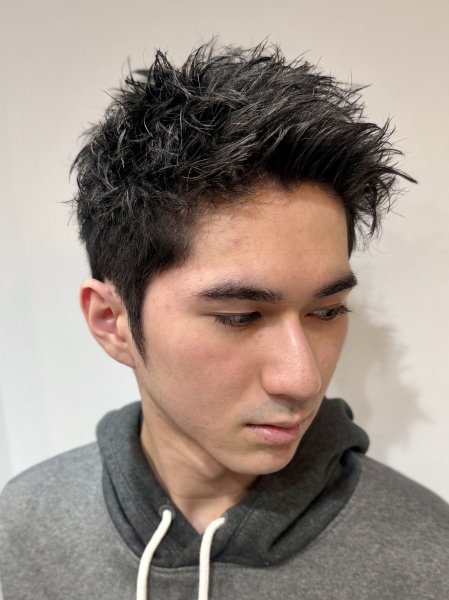 スパイキーショート