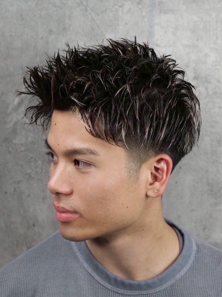 アップバングショート