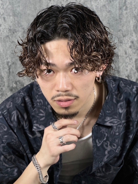 【波巻きスパイラル】大人の色気×ウェットショート