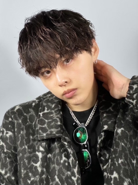 【ツイストスパイラル】無造作マッシュ×ウェット質感ツーブロック