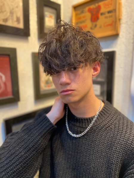 【ツイストスパイラル】波巻き無造作マッシュ/マッシュウルフ