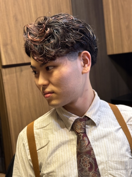 ツイストスパイラルパーマ×フェード