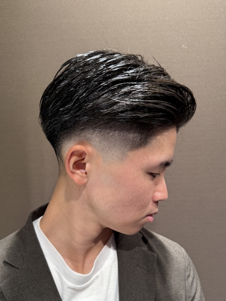 ロースキンフェード × 大人七三バック