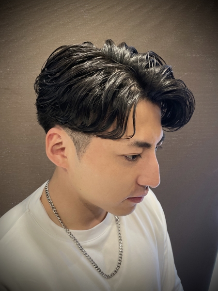 ニュアンスパーマ×センターパート