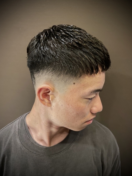 濡れパン クロップ フェード