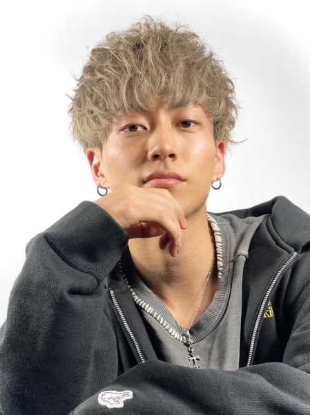 ミルクティーベージュ