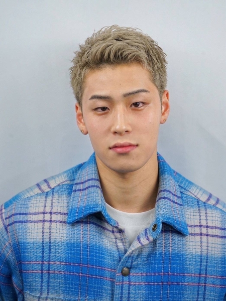 アップバングショート