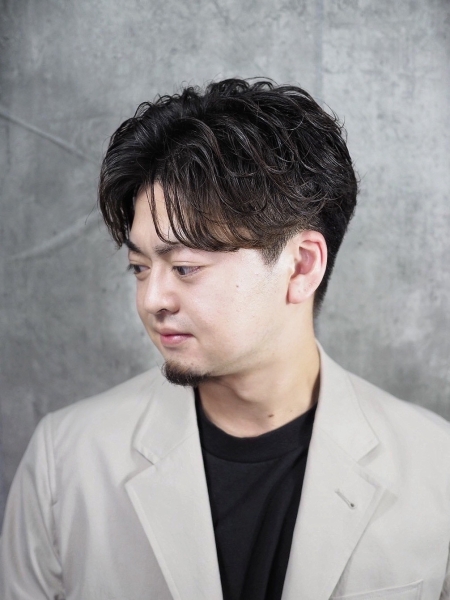 フェザーパーマ×ナチュラルスタイル