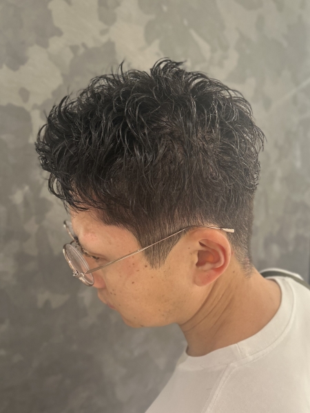 スパイキーパーマ