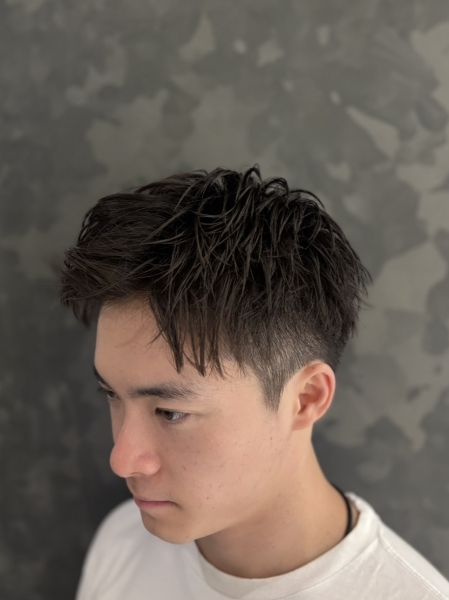 アップバングショート