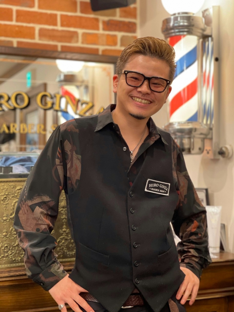 新城 一滉 Barbershop 新宿店 高級理容室 床屋 ヒロ銀座ヘアーサロン